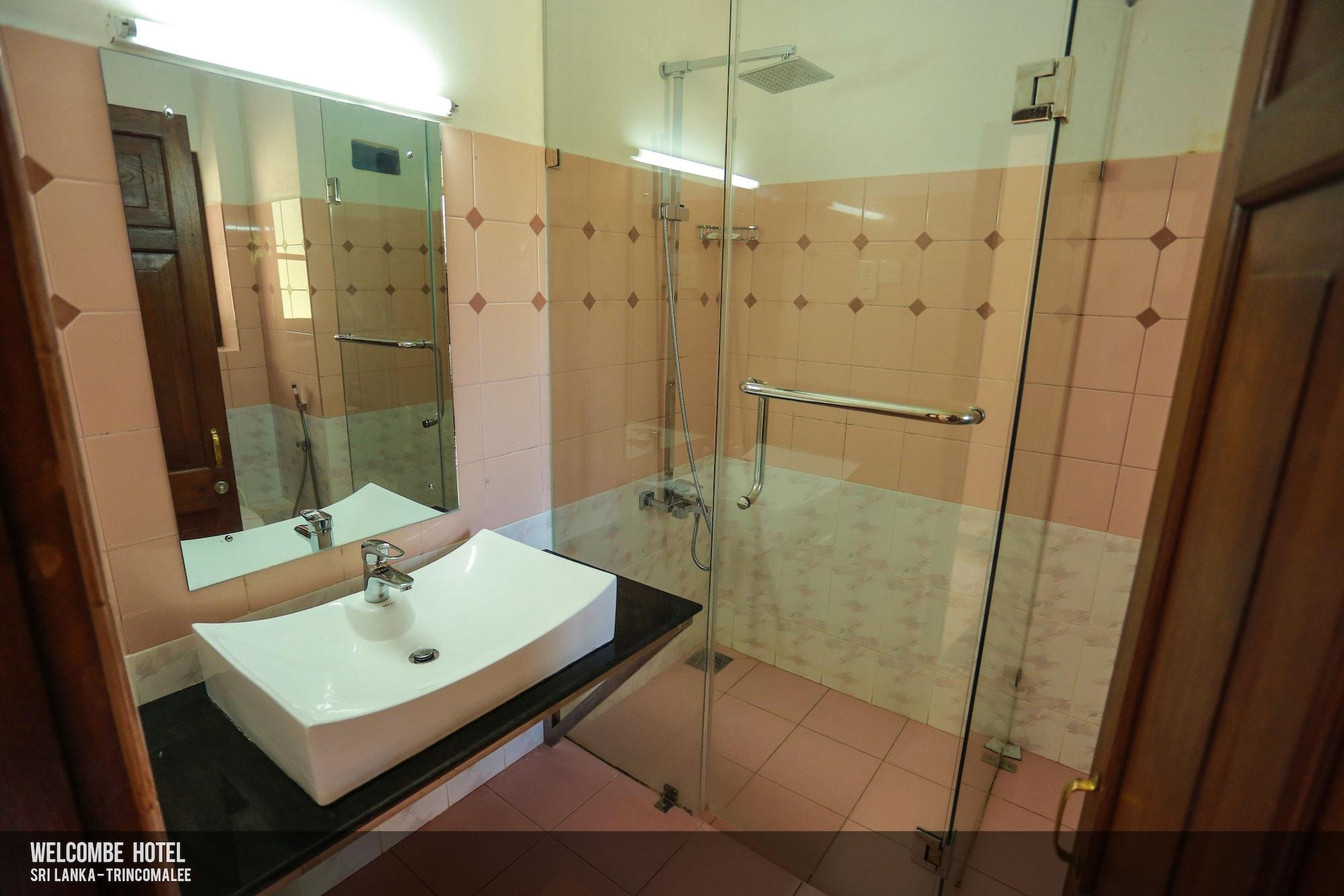 Welcombe Hotel Trincomalee Extérieur photo